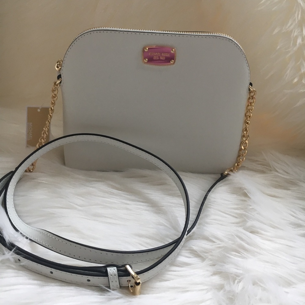 New! Michael Kors crossbody - Picture 3 of 6